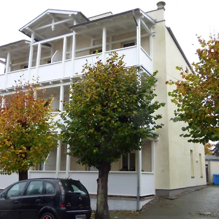 Willa Villa-loni-ferienwohnung-7 *